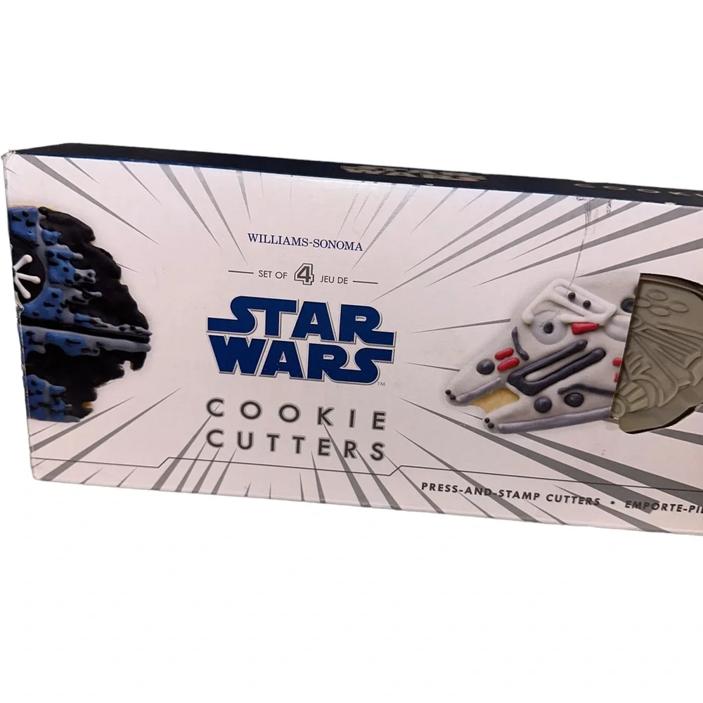 Williams Sonoma Star Wars Cookie Cutters press and stamp